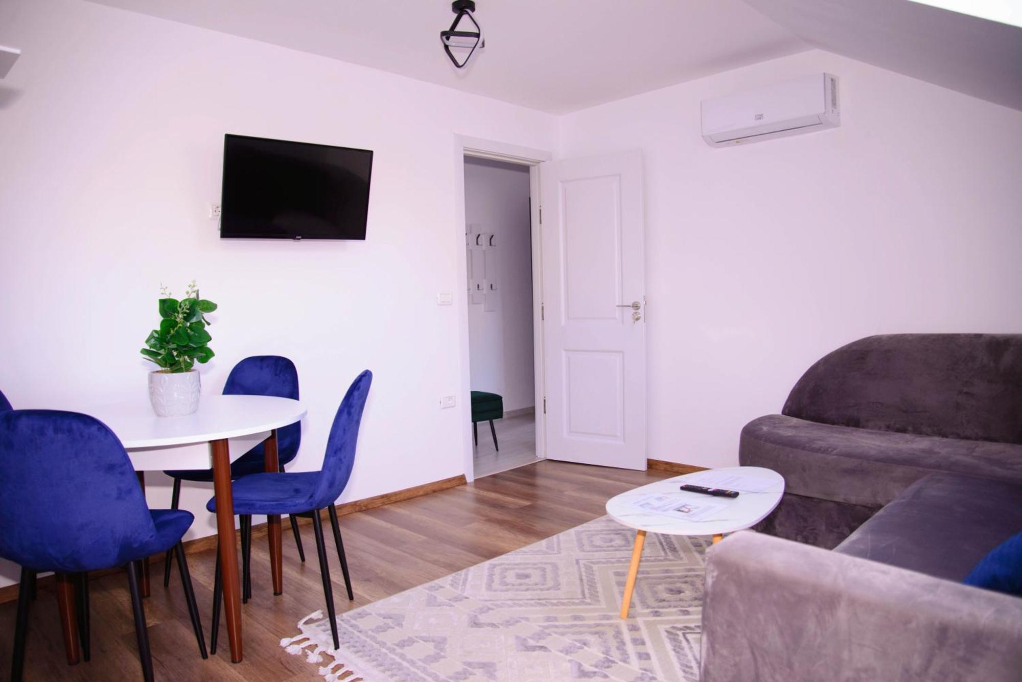 Lisia Residence #2 Piatra Neamt Luaran gambar